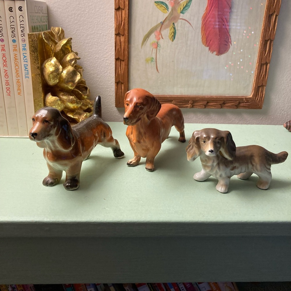 Ceramic Dachshund Figurines Set vintage weiner dogs